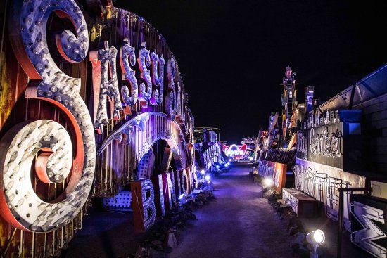 Het Neon Museum